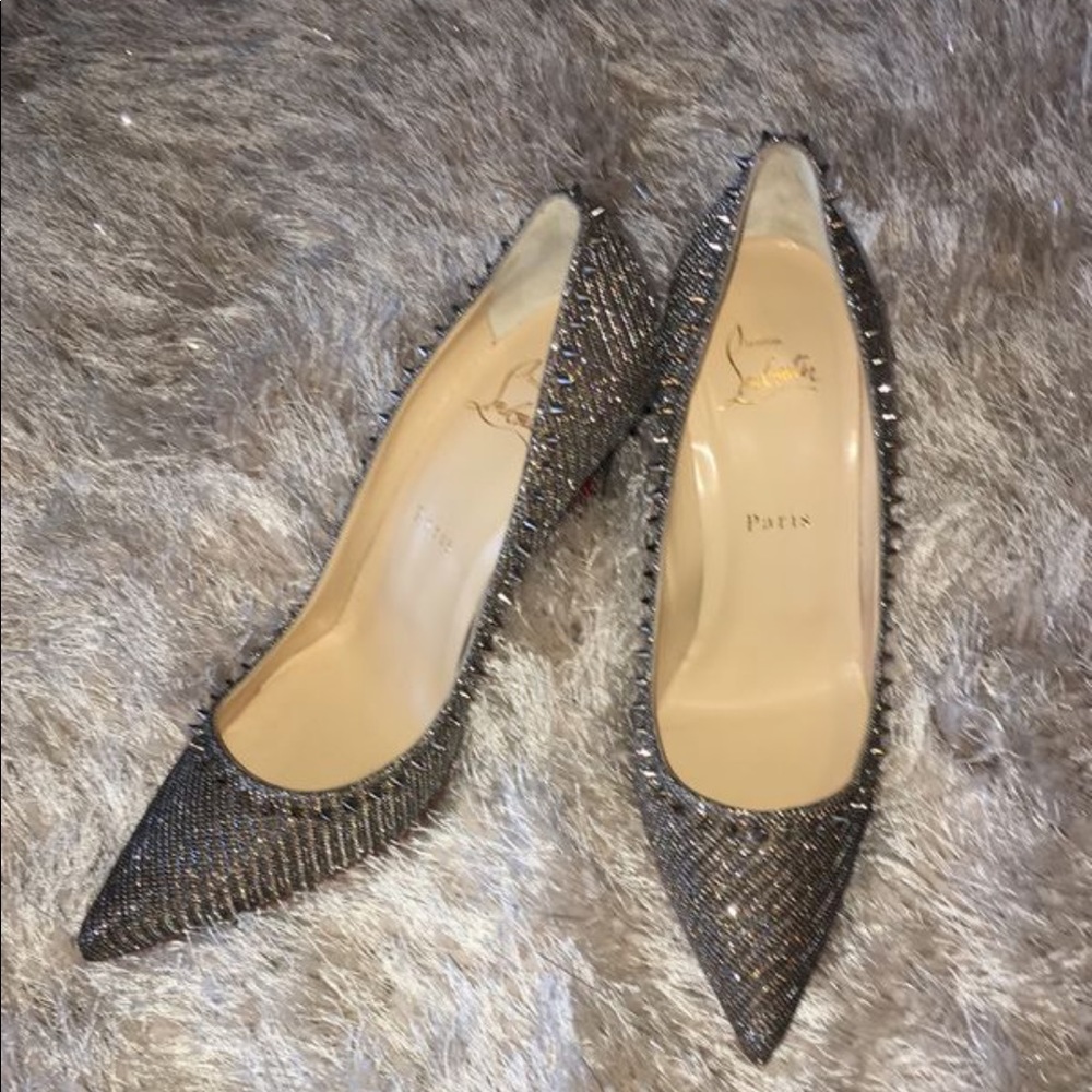 💎Christian Louboutin Anjalina heels💎 - Picture 4 of 4